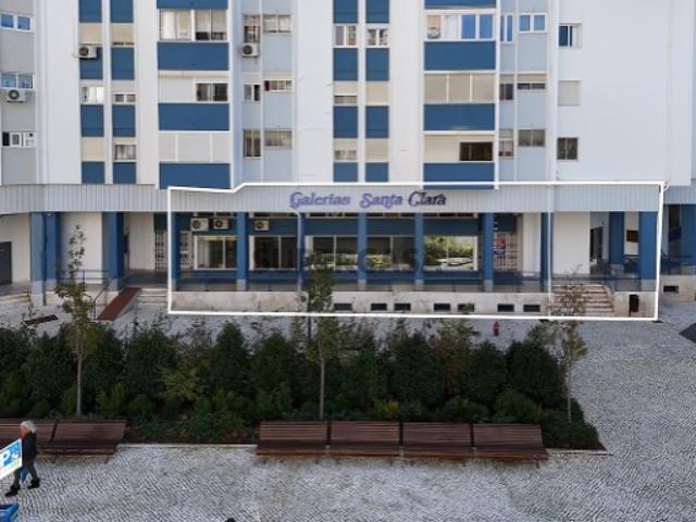 Armazém venda em Lisboa