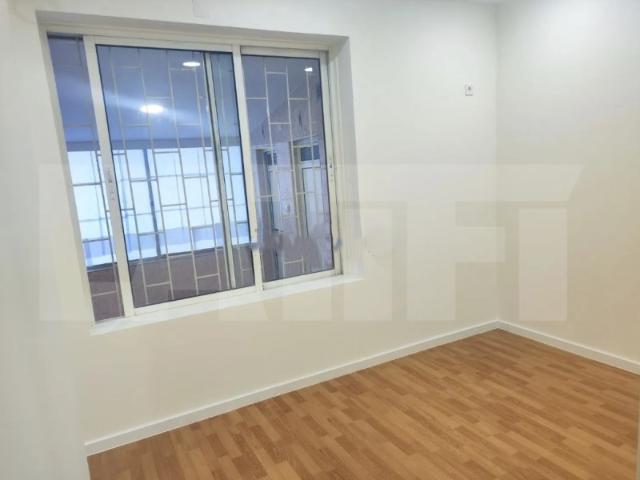 Loja alugar em Cruz de Pau, Amora