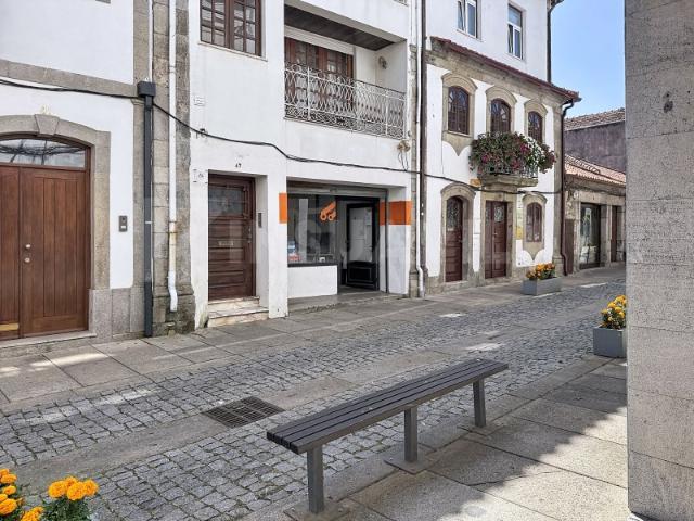 Loja venda em Caminha (Matriz) e Vilarelho, Arga De Baixo