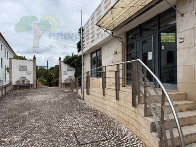 Loja alugar em Bombarral, Leiria