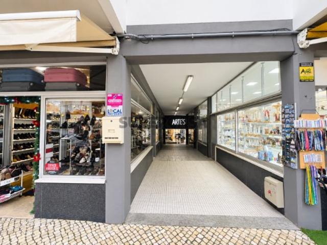 Armazém venda em Ourém, Santarém