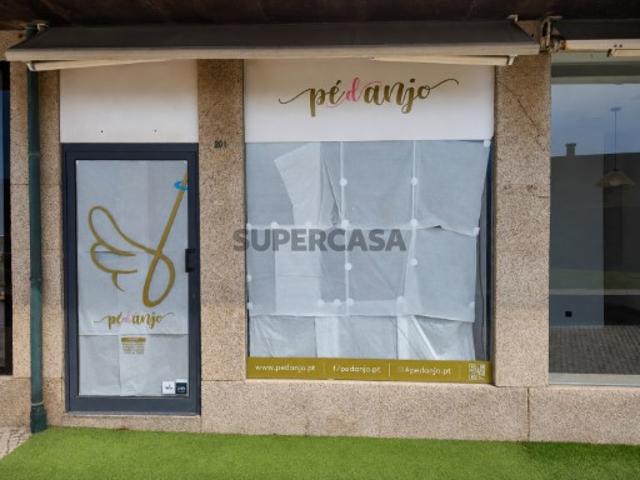 Armazém venda em Porto