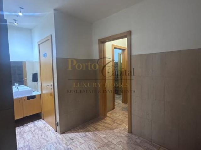 Loja alugar em Porto, Cedofeita