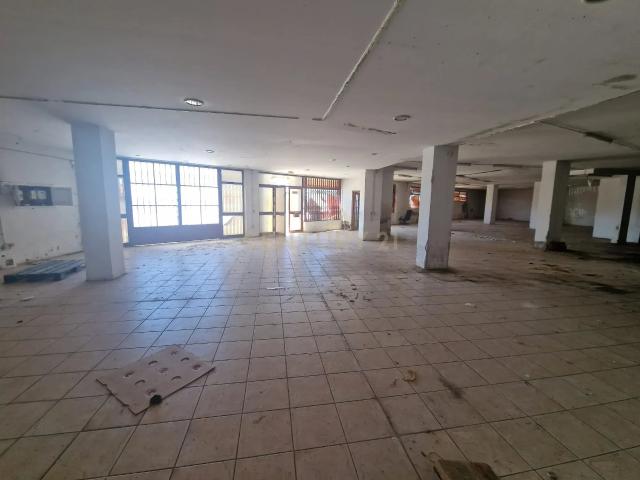 Loja venda em Gavião, Braga