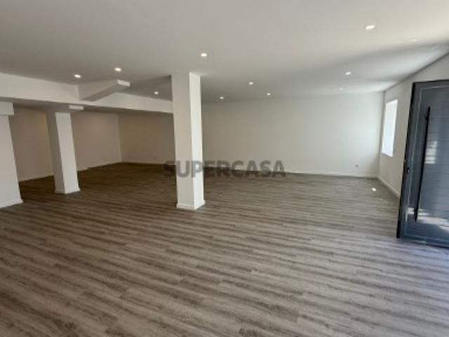 Armazém venda em Cascais, Lisboa