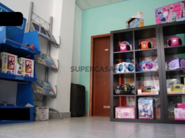 Armazém venda em Setúbal