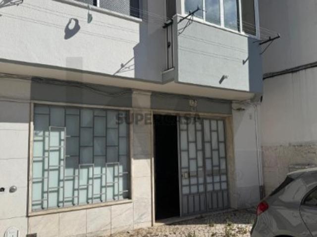 Armazém venda em Fonte das Eiras, Agualva e Mira-Sintra
