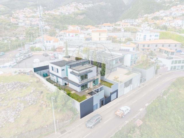 Vivenda venda em Imaculado Coração de Maria, Funchal