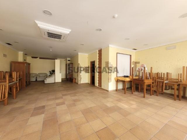 Armazém venda em Faro