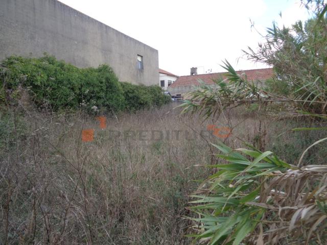 Garagem venda em Usseira, Óbidos