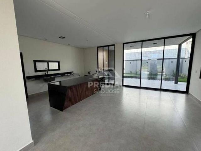 Casa venda em Região Imediata de São José dos Campos, Região Metropolitana do Vale do Paraíba e Litoral Norte