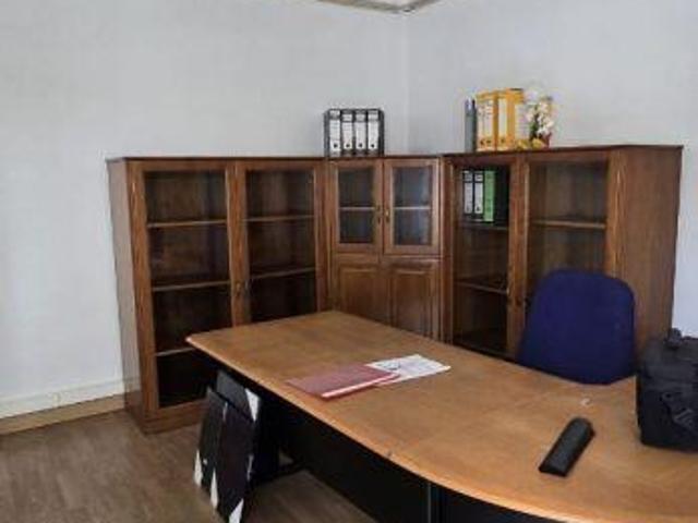 Garagem venda em Oeiras, Lisboa