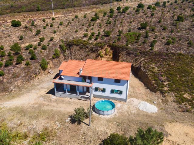 Casa venda em Cabril, Pampilhosa da Serra