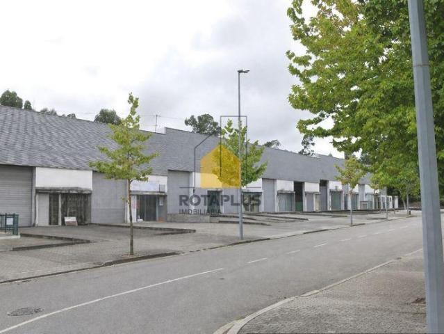 Armazém alugar em Maia, Porto