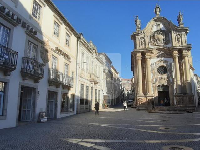 Loja alugar em Quinta do Entroncamento, Vila Real