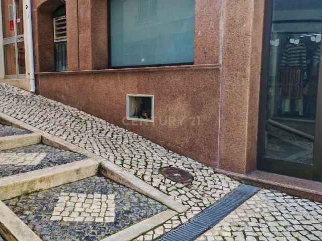 Loja venda em Bairro Operário, Lagos