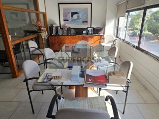 Armazém venda em Seixal, Arrentela