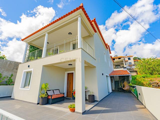 Casa venda em Santa Cruz
