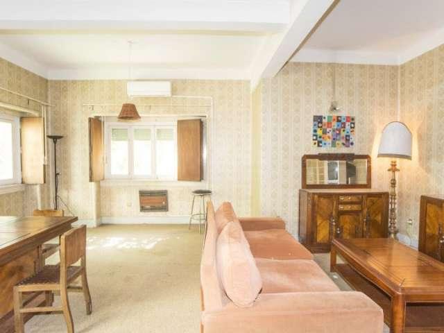 Apartamento alugar em Bairro do Arco do Cego, Lisboa