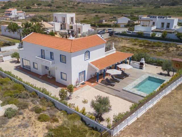 Vivenda venda em Aljezur, Faro
