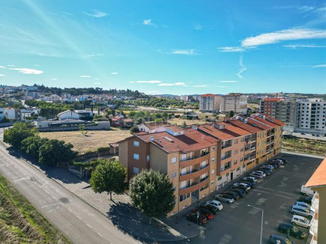 Apartamento venda em Sé, Santa Maria e Meixedo, Bragança