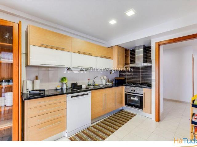 Apartamento venda em Leiria