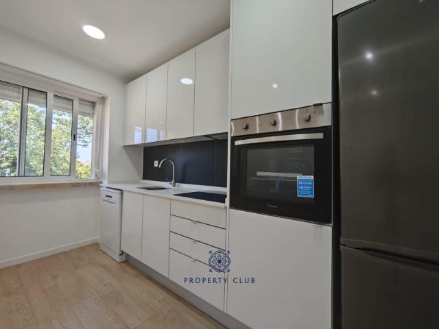 Apartamento venda em Urbanização Serra das Brancas, Amadora