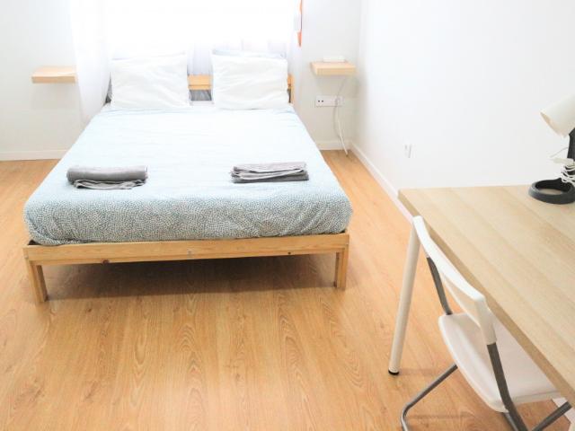 Quarto alugar em Vale Formoso, Porto