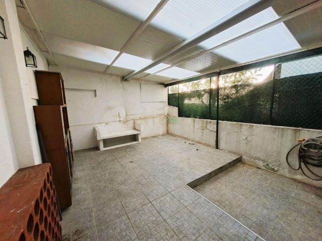 Apartamento alugar em Póvoa de Santo Adrião e Olival Basto, Odivelas