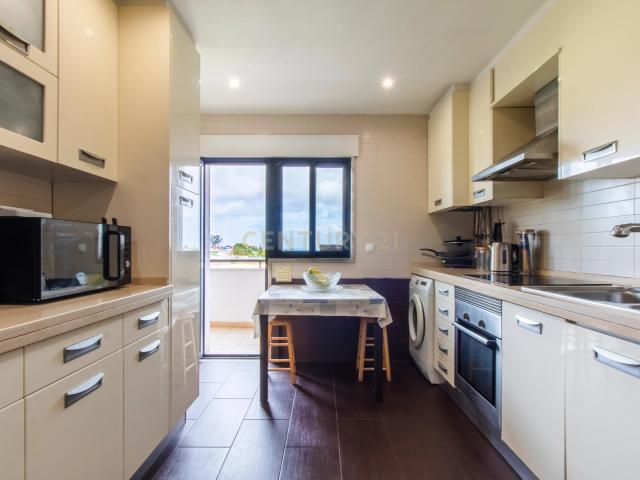 Apartamento venda em Almada, Setúbal