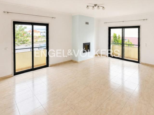 Apartamento venda em Oeiras, Lisboa