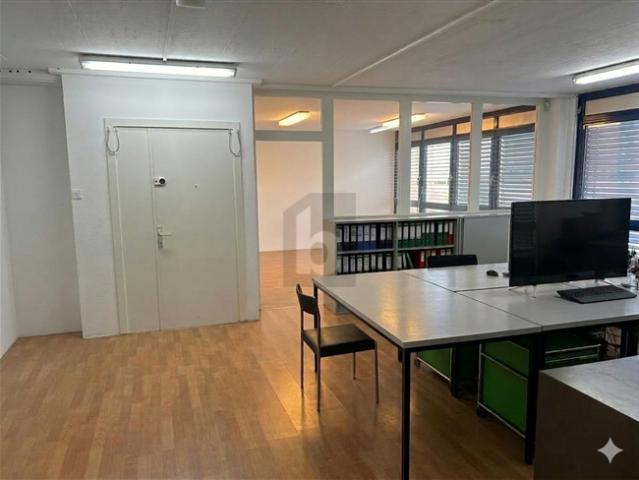 Büro mieten in Chêne-Bourg