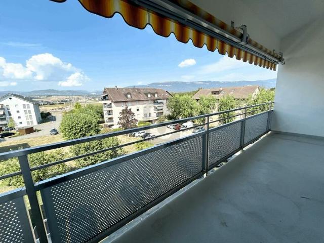 Dachwohnung mieten in Chavornay, Waadt