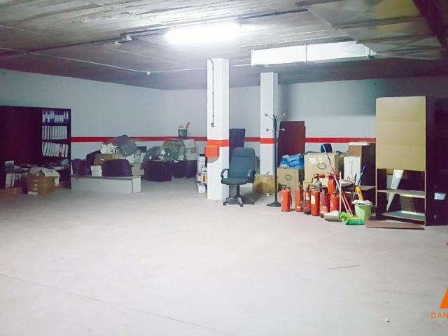 Garaje en alquiler en Llanera, Asturias