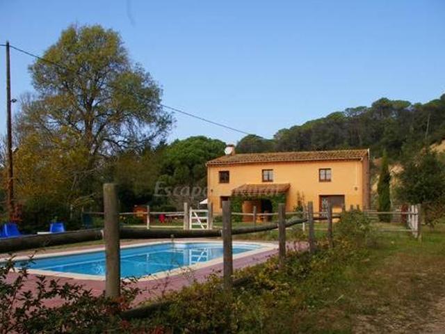 Casa en alquiler en Riudarenes, Girona