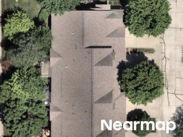 Townhouse for sale in Johnston, Iowa