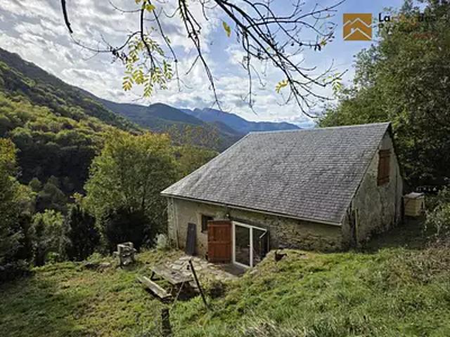 Maison vente à Bagnères-de-Bigorre, Esparros