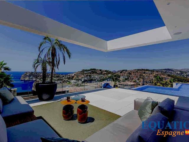 Casa en venta en Pere Garau, Palma