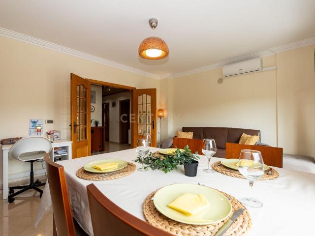 Apartamento venda em Catujal, Santiago Dos Velhos
