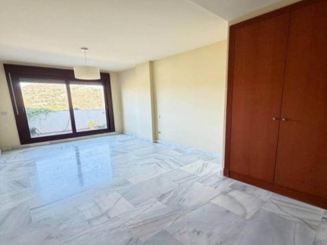 Piso en venta en Parque Botánico Las Lomas del Guadalmina, Costa del Sol Occidental