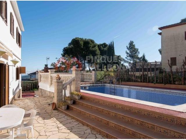 Casa en venta en les Pinedes de l'Armengol, Anoia