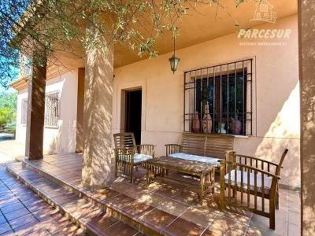 Chalet en venta en Almodóvar Del Río, Andalucía