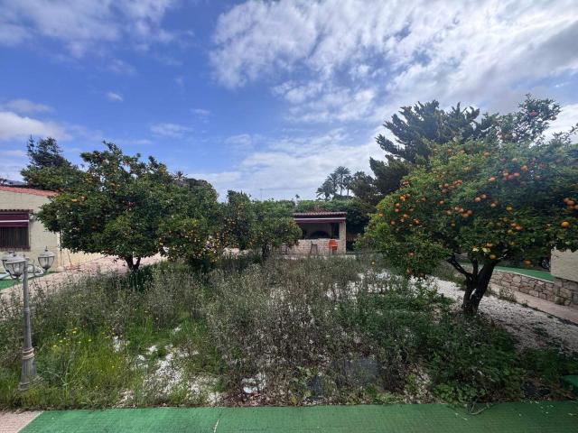Casa en venta en Diputació, l'Alacantí