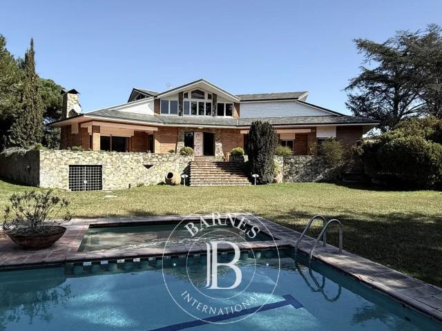 Casa en venta en Montornès Centre, Vallès Oriental