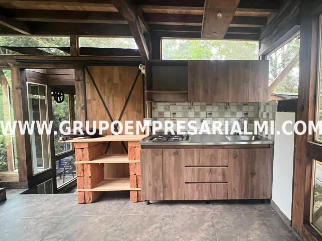 Casa en arriendo en Antioquia, Valle de Aburrá