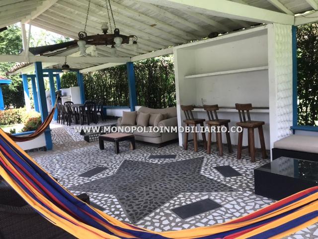 Apartamento en arriendo en Coloradas, Santa Fé de Antioquia