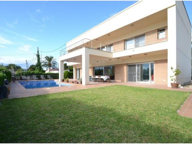 Casa en venta en la Martinenca, Montsià