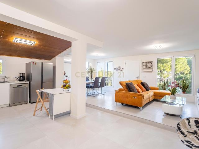 Casa en venta en Santa Apolonia, l'Horta Sud