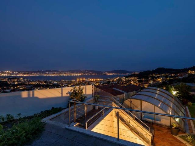 Casa en venta en Darbo, O Morrazo