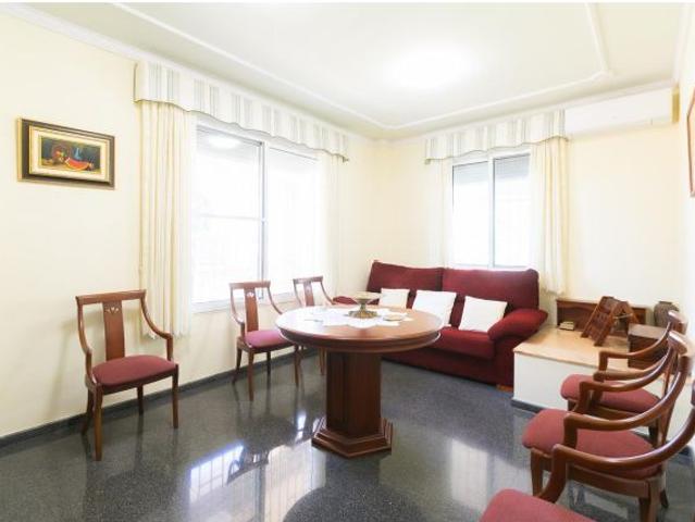 Casa en venta en Santa Apolonia, l'Horta Sud